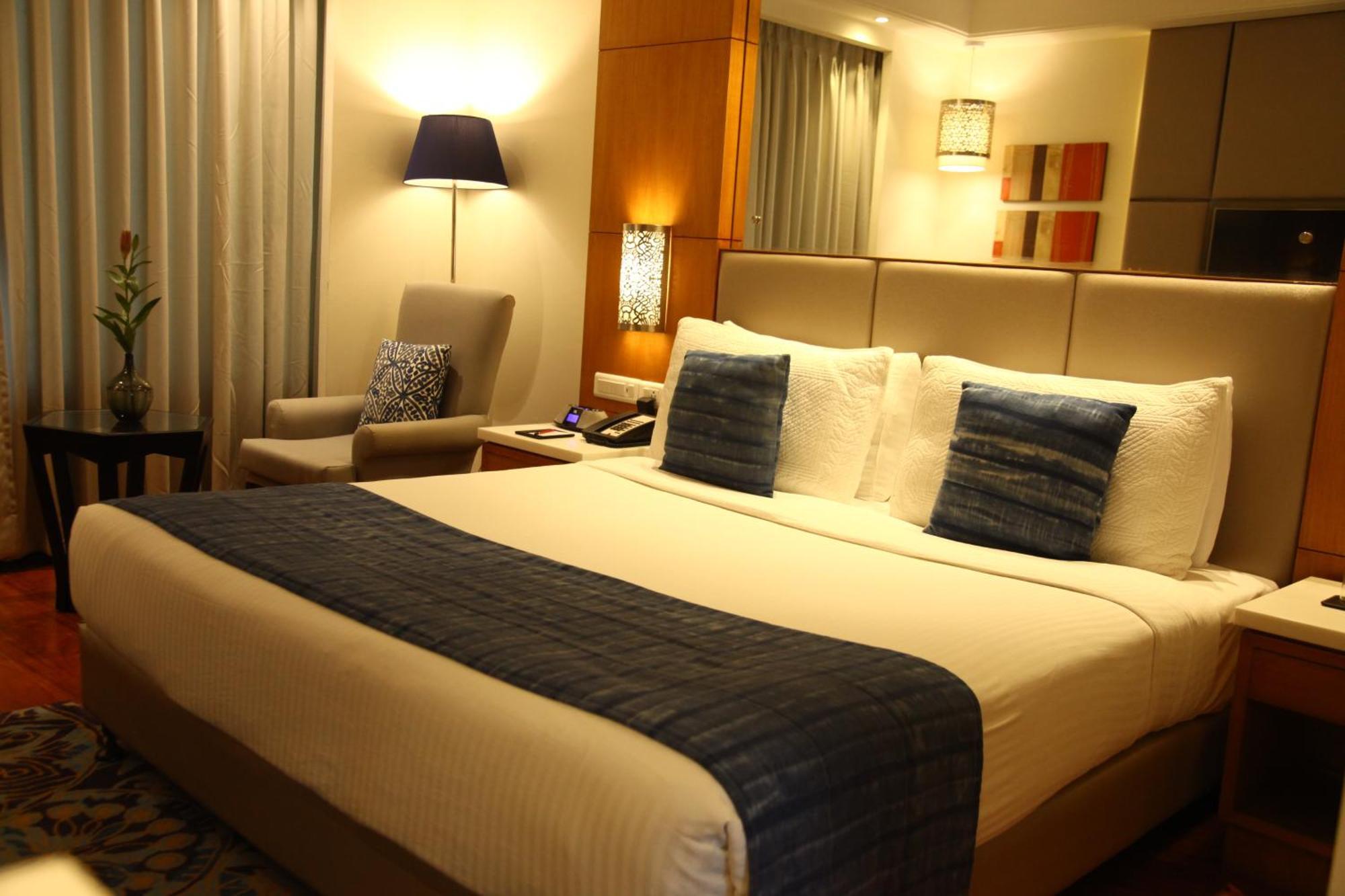 The Place Gurugram, A Member Of Radisson Individuals Gurgaon Esterno foto