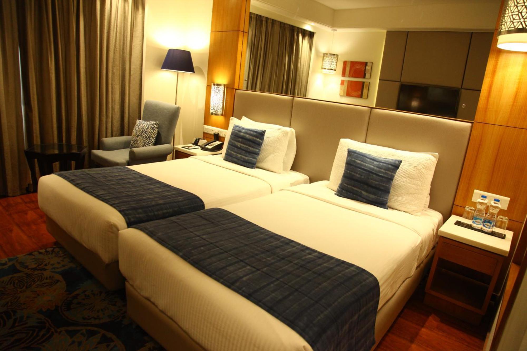 The Place Gurugram, A Member Of Radisson Individuals Gurgaon Esterno foto