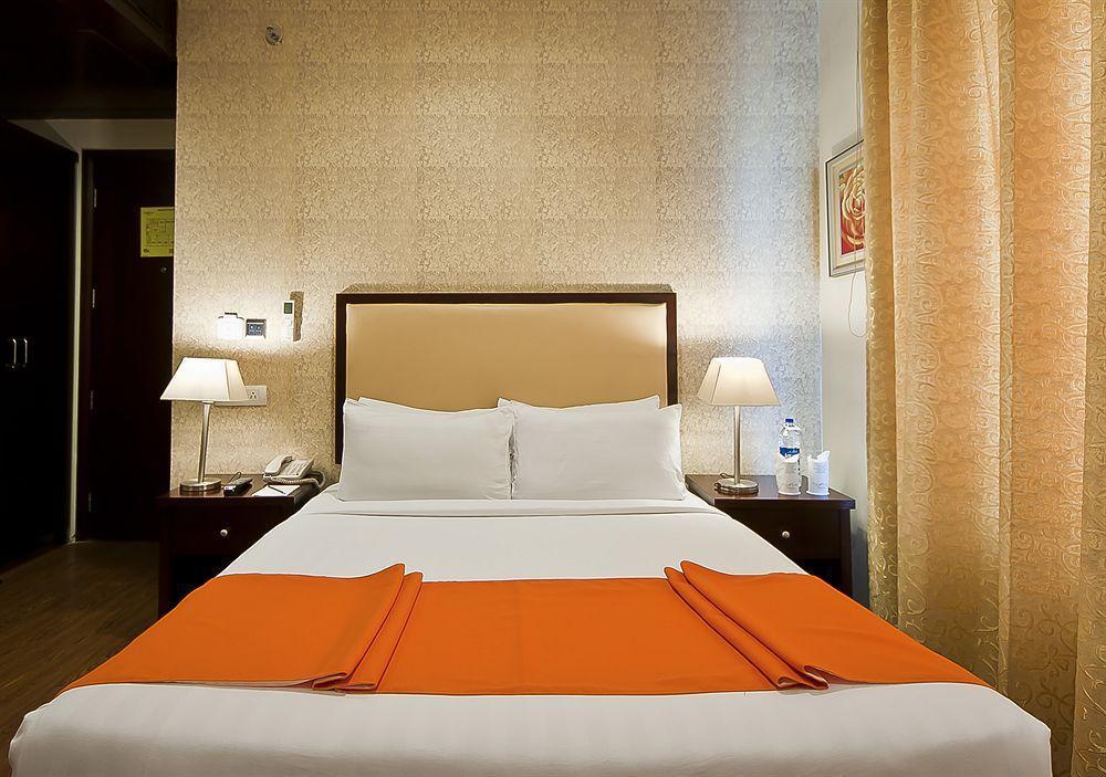 The Place Gurugram, A Member Of Radisson Individuals Gurgaon Esterno foto
